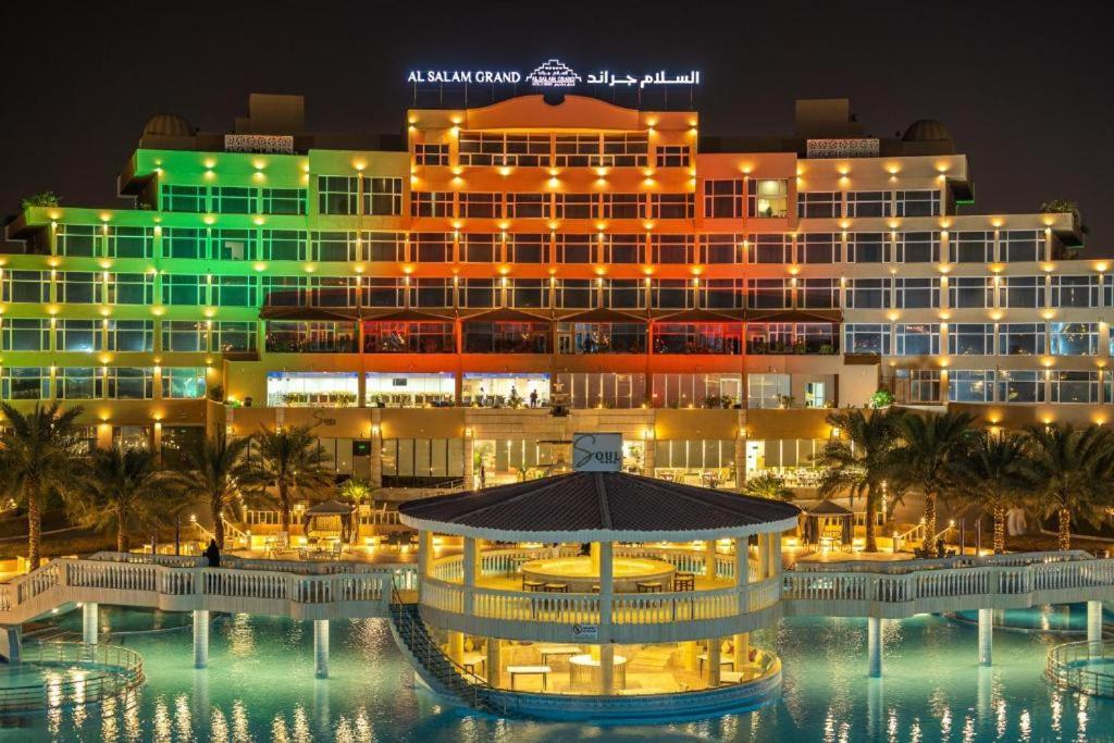 Al Salam Grand Hotel